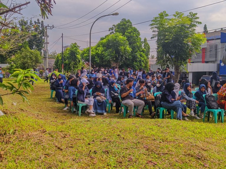 SEMARAK DIES NATALIS LIMA ENAM